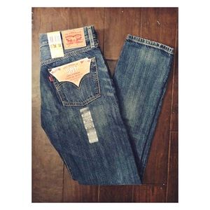 Levi’s 501 Jeans